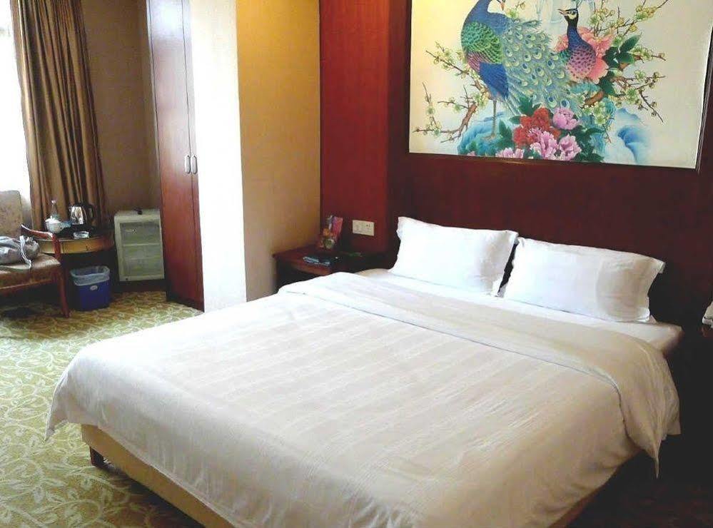 Shanshui Fashion Hotel Paifang Park Čao-čching Exteriér fotografie