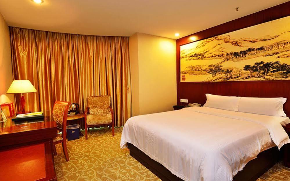 Shanshui Fashion Hotel Paifang Park Čao-čching Exteriér fotografie