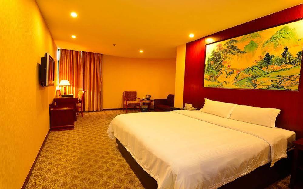 Shanshui Fashion Hotel Paifang Park Čao-čching Exteriér fotografie